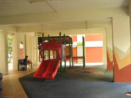 Blk 230 Bishan Street 23 (Bishan), HDB 4 Rooms #382722